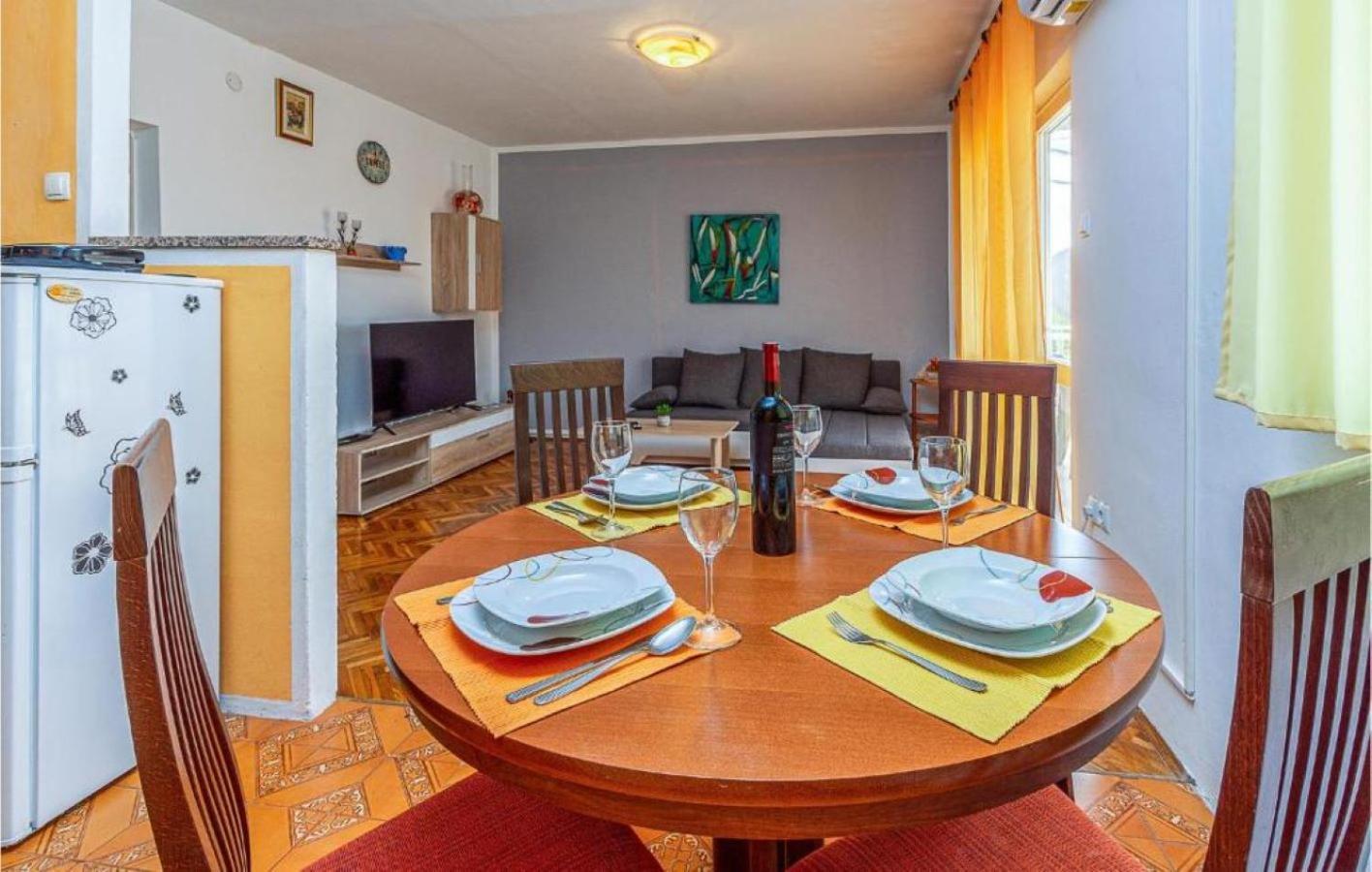 Apartman Ema 4+2 Koromacno Exterior photo